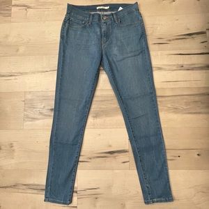 Levi’s Women’s 710 super skinny jeans